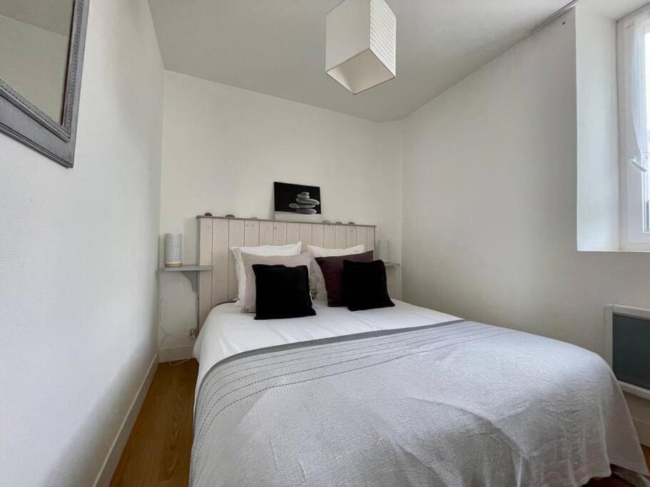 Logis Saint-Martin By Melrose Apartment Ngoại thất bức ảnh